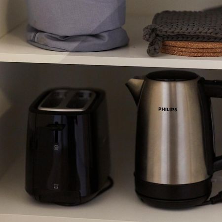 R B Apartment Am Airport Hamburg - 1-4 Personen - Kueche - Smart Tv - Waschmaschine - Perfekt Fuer Geschaeftsreisende Oder Familien Ngoại thất bức ảnh